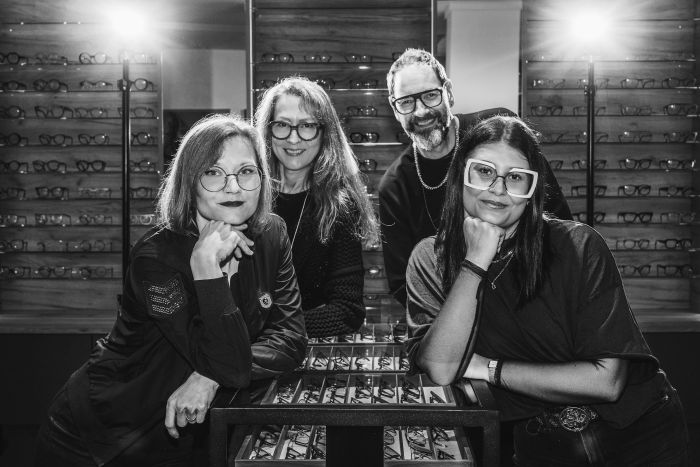 Teamfoto Augenoptik Hensler
